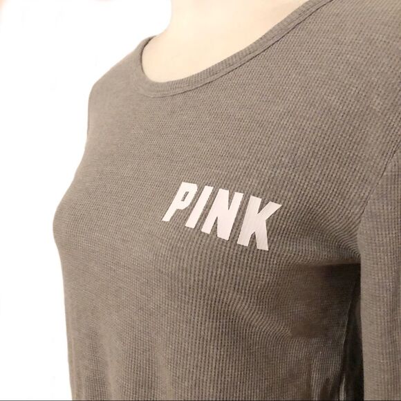 ⭐️Pink VS Long Sleeve Thermal - Picture 4 of 7